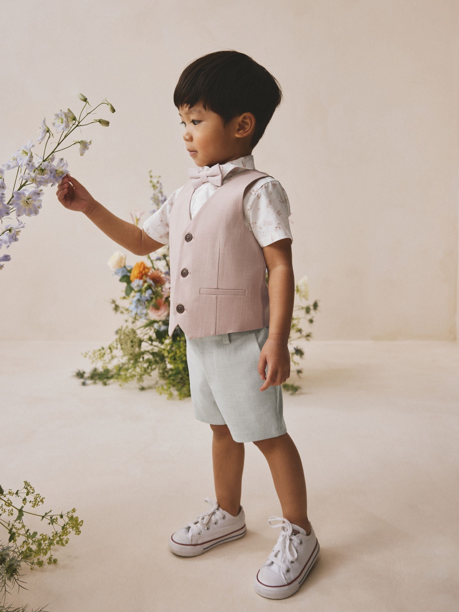 Next：日本 ピンク - ベスト、シャツ、ショートパンツ、ネクタイセット