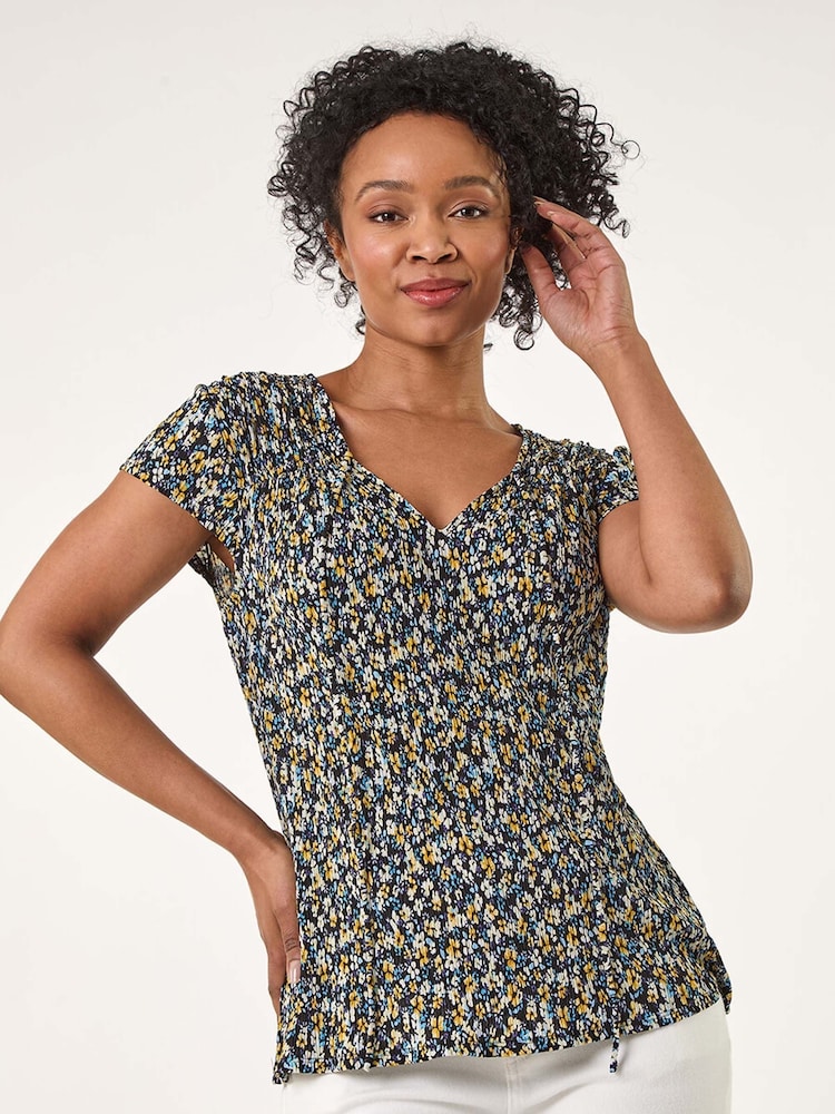 Roman Black Petite Ditsy Print Crinkle V-Neck Top - Image 1 of 5