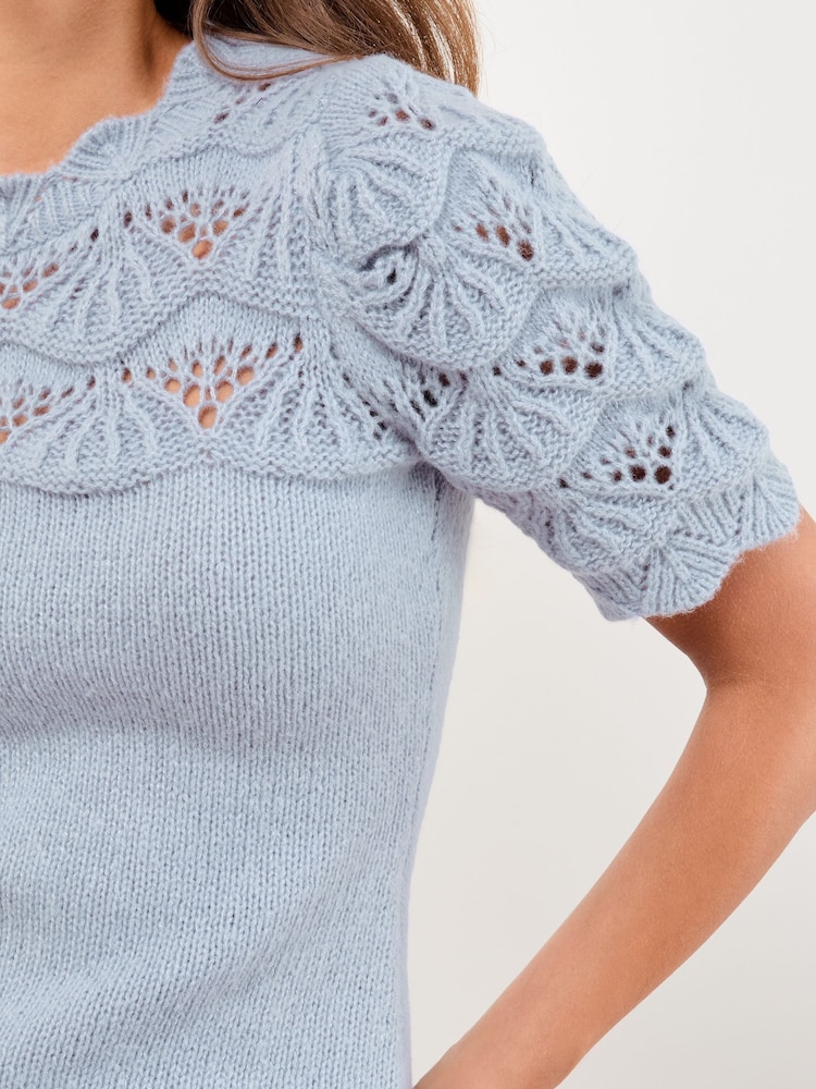 Lipsy Blue Scallop Stitch Crew Neck Short Sleeve Knitted Top - Image 2 of 4 Lipsy Blue Scallop Stitch Crew Neck Short Sleeve Knitted Top - Image 2 of 4