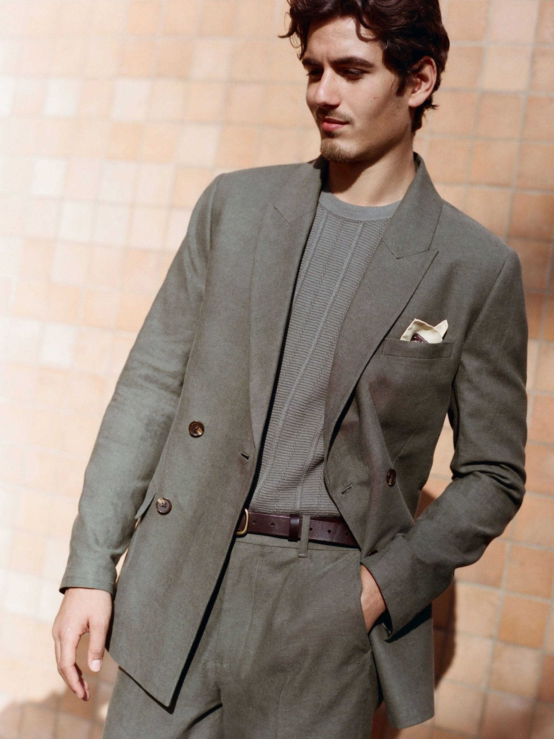 Next：日本 Abercrombie & Fitch ダブルブレスト ブレザー from Next Japan