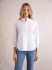 Белая блузка из 100% хлопка с вышивкой Lakeland Clothing Joy - Изображение 7 из 7