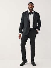 Black Muscle Fit Motionflex Stretch Tuxedo Suit Jacket - Image 5 of 5