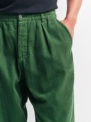 Universal Works Pleated Corduroy Joggers - Bild 9 von 11