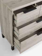 Grey Bronx Oak Effect 8 Drawer Chest of Drawers - Image 4 of 4