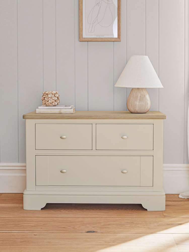 Stone Hampton Country Collection Luxe Painted Oak 3 Drawer Wide Bedside Table - Image 2 of 10