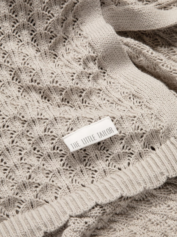Natural - The Little Tailor Baby Scallop Design Pointelle 100% Cotton White Blanket - Imagen 2 de 3
