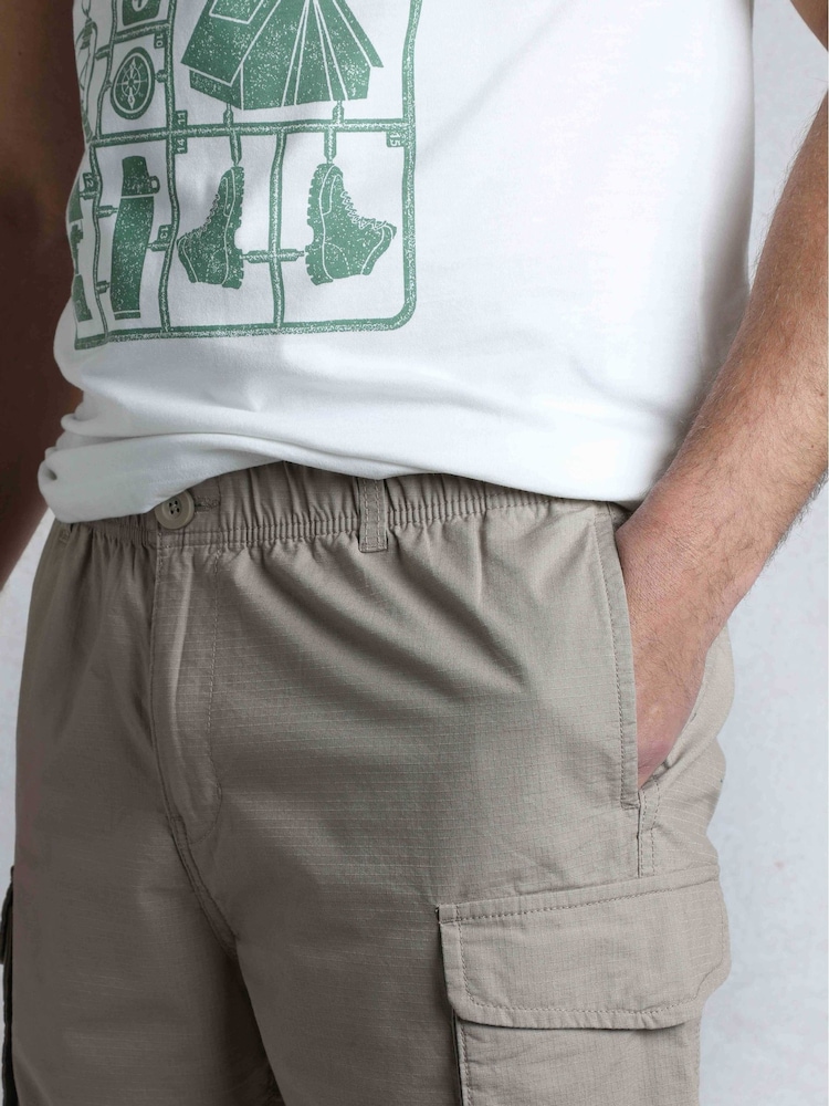 Weird Fish Grey Chrome Summersville Lightweight Ripstop Cargo 3/4 Length 100% Cotton Trousers - Image 4 of 8