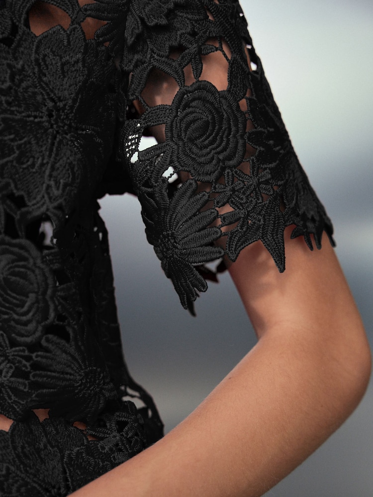 Black Floral Lace Short Sleeve Top - Image 4 of 4 Black Floral Lace Short Sleeve Top - Image 4 of 4
