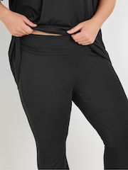 Yours Curve Black Yoga Joggers - Image 5 of 6