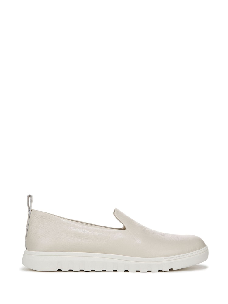 Vionic Regular Fit Uptown Willa Arch Support Loafers - Image 1 of 7