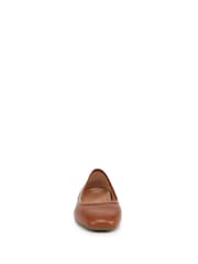 Vionic širok kroj Orinda Arch Support Ballet Brown čevlji s plosko peto/brez pete - Slika 4 iz 7