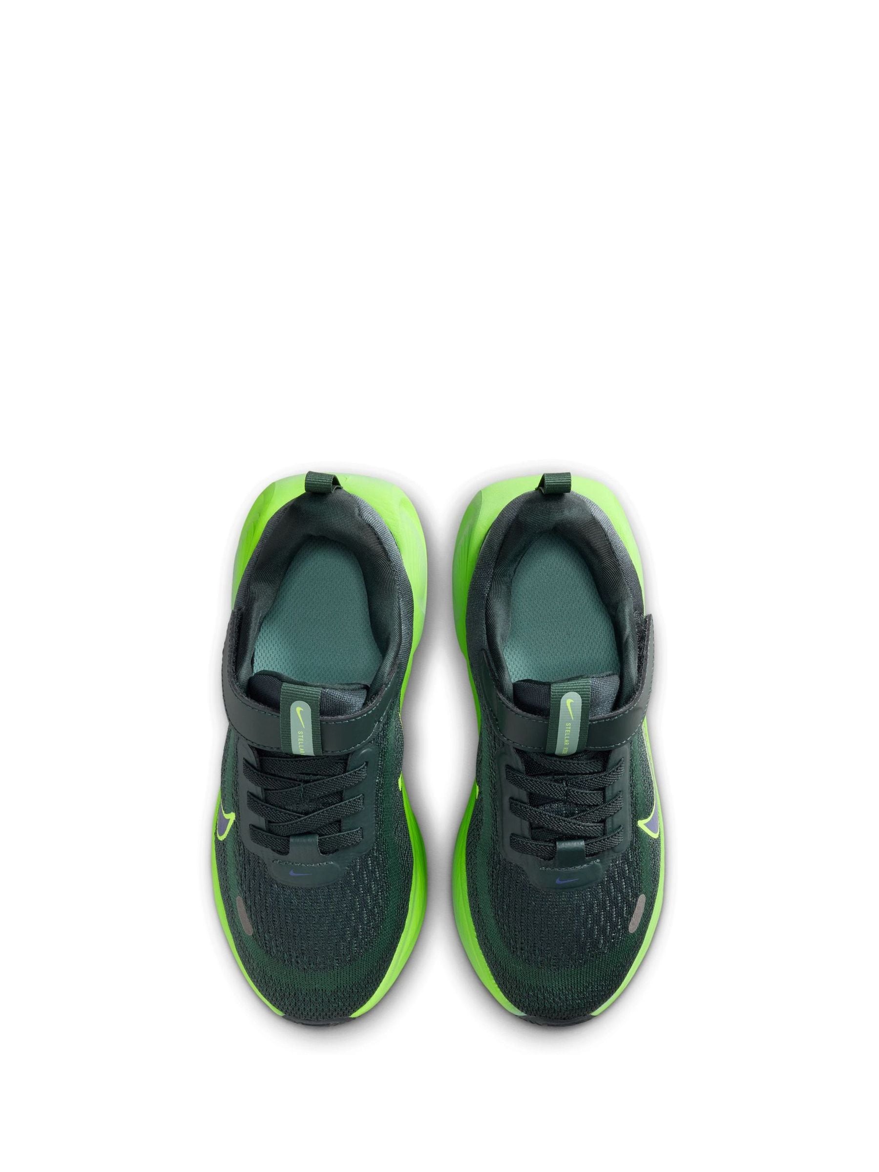 Kjøp Tang Grønn - Nike Junior Stellar Ride-sko from Next Norway