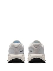 Nike White/Blue Youth Stellar Ride Trainers - Image 6 of 10