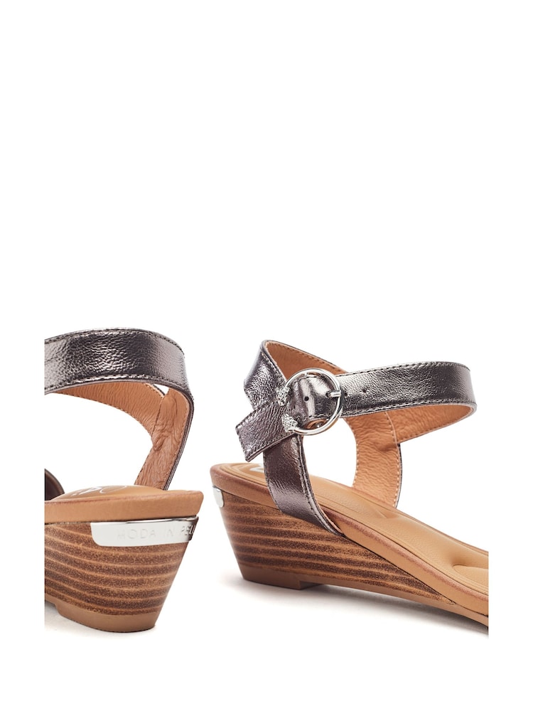 Moda in Pelle Mayapple Heel Clip Wedges Strappy Leather Sandals - Image 4 of 4
