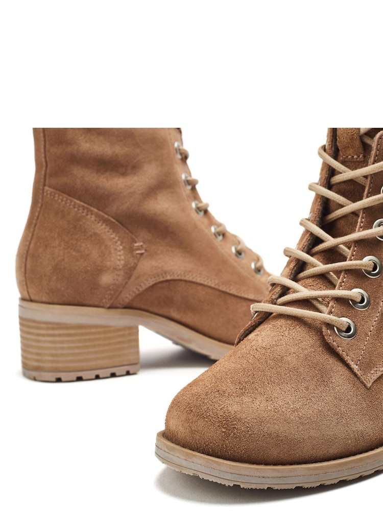 Moda in Pelle BEZZIE LACE UP LEATHER ANKLE BOOT - Image 5 of 5