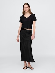Gap Black Linen-Blend Cropped V Neck T-Shirt - Image 3 of 5