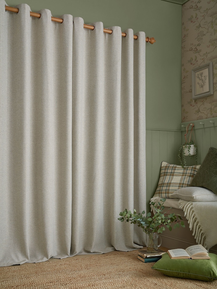 Laura Ashley Milbourne Herringbone Eyelet Curtains - Bild 2 von 4 Laura Ashley Milbourne Herringbone Eyelet Curtains - Bild 2 von 4