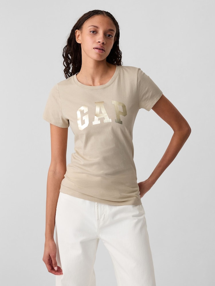 Gap Beige Logo Short Sleeve Crew Neck T-Shirt - Image 1 of 4 Gap Beige Logo Short Sleeve Crew Neck T-Shirt - Image 1 of 4
