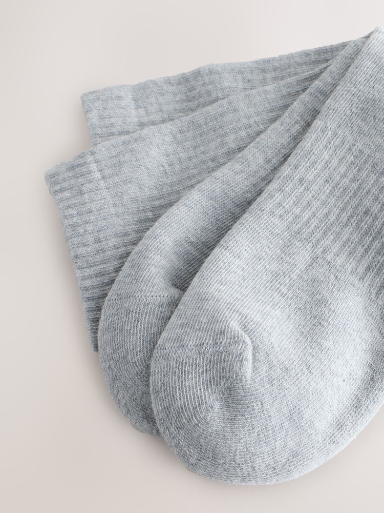 Proud London Cushion Sole Ribbed Sport Ankle Socks 3 Pack With Arch Support - Image 6 of 6