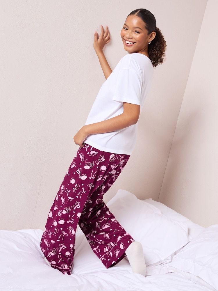 Friends Like These Red Petite Breakfast Club Nightwear Set - Image 4 of 4