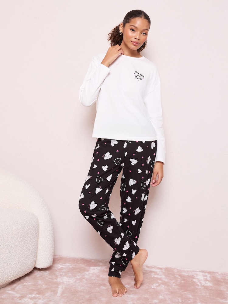 Friends Like These Black/White Bonne Nuit Heart Nightwear Set - Image 2 of 4