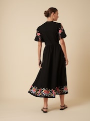 Nobodys Child Black Petite Starlight Short Sleeve Midi Dress Loraya Conversation - Image 2 of 5