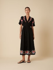 Nobodys Child Black Petite Starlight Short Sleeve Midi Dress Loraya Conversation - Image 3 of 5