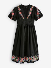 Nobodys Child Black Petite Starlight Short Sleeve Midi Dress Loraya Conversation - Image 5 of 5