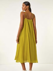 Vestido midi com pregas texturizadas romanas e balanço - Imagem 3 de 5