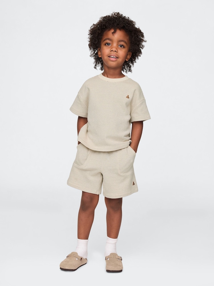 Gap Beige Brannan Bear Textured T-Shirt & Shorts Outfit Set (6mths-5yrs) - Image 1 of 4