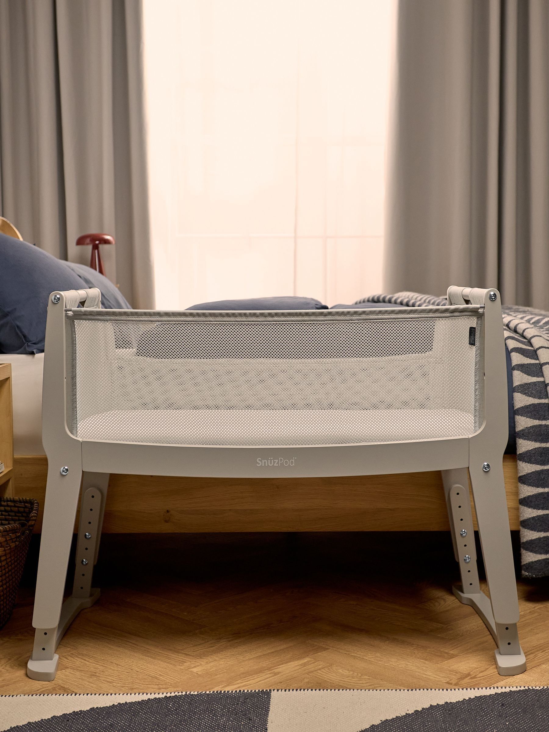 SnuzPod Studio Bedside Crib - Oslo - New Grey - Beech Wood & Plywood - Breathable Mattress - Image 2