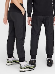 Nike Black Therma Fit Sportswear City Utility Easy On Winterized Joggers - Image 9 of 11