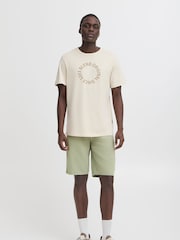 Blend Green Regular Fit Woven 100% Cotton Shorts - Image 4 of 5