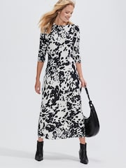 Ro&Zo Black Petite Irregular Spot Printed Puff Sleeve Dress - Image 3 of 4