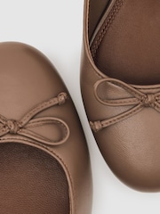 Reiss Neutral Anna Leather Block Heel Ballerina Shoes - Image 5 of 5