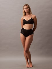 Трусики-стринги Calvin Klein Stay Put Stretch - Image 1 of 8