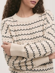 Finery Natural Sansa Striped Crew Neck Jumper - Image 4 of 4