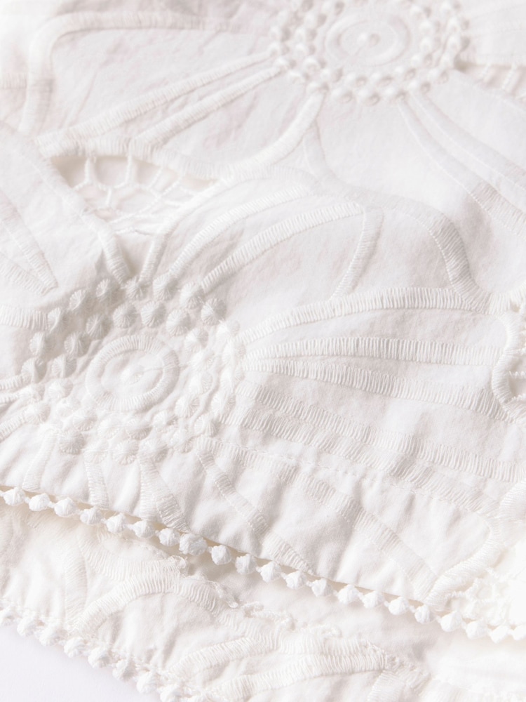 Mint Velvet Floral Lace 100% Cotton Shorts - Imagen 8 de 8