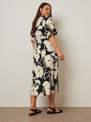 Yours Curve Charcoal Black Abstract Wrap Dress - Image 3 of 5