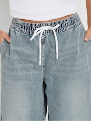 PixieGirl Petite Blue Pull On Wide Leg Jeans - Image 4 of 5