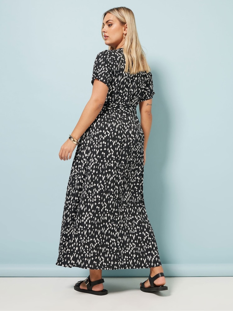 Yours Curve Black Spot Wrap Dress - Image 4 of 5