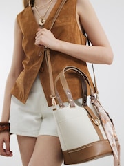 River Island Natural Panelled Bucket Bag - Image 6 of 6