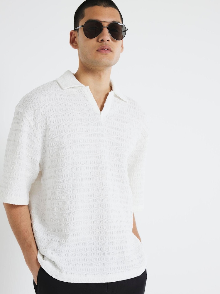 River Island White Open Neck Plisse Polo Shirt - Image 1 of 4