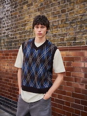 Multi EDIT Knitted Sleeveless Argyle Vest - Image 4 of 8