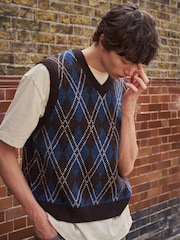 Multi EDIT Knitted Sleeveless Argyle Vest - Image 6 of 8
