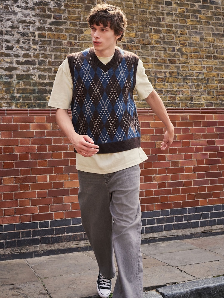 Multi EDIT Knitted Sleeveless Argyle Vest - Image 8 of 8