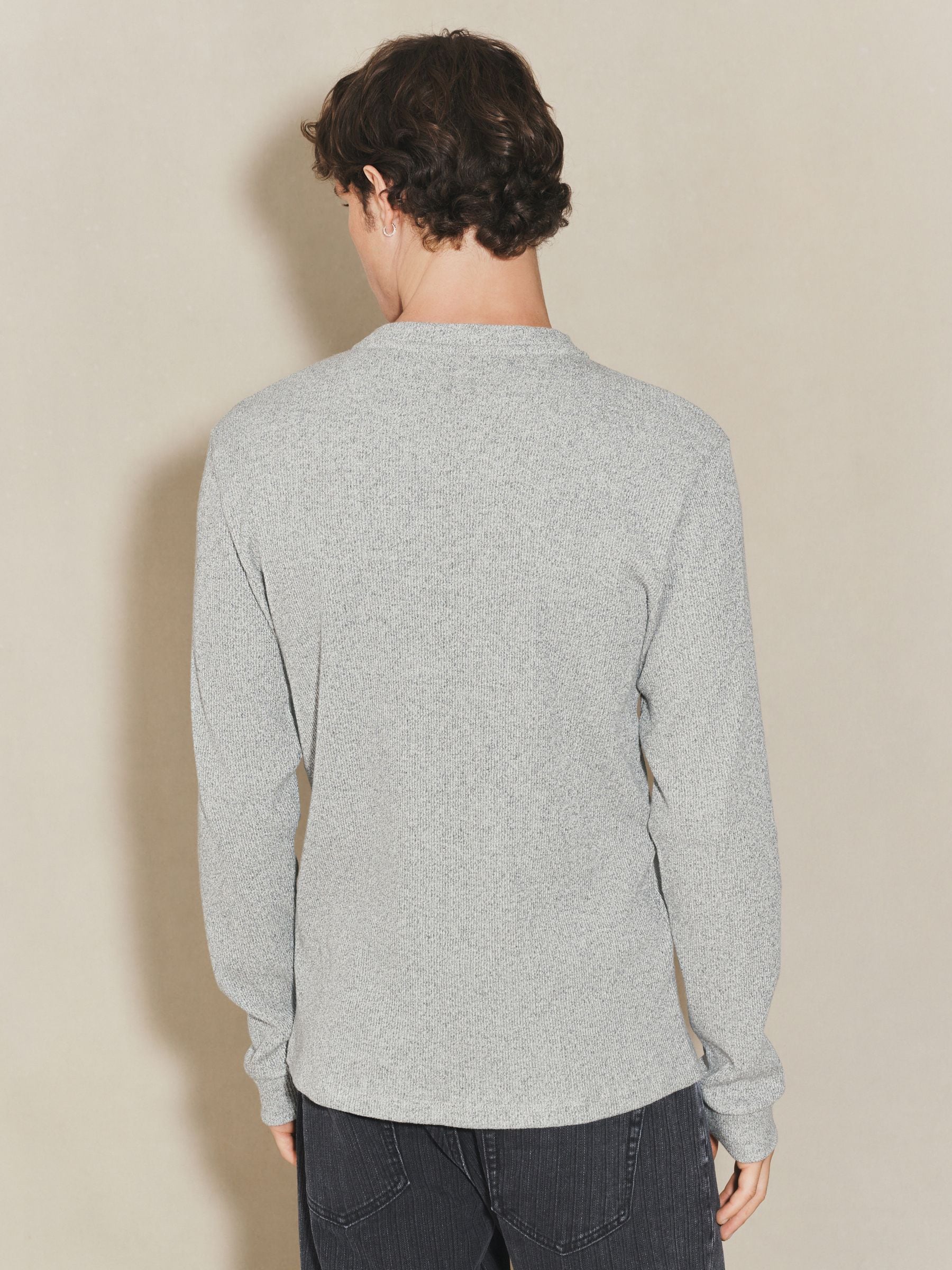 【2点】Marc Henley Neck Long Sleeve T-shirt H21941s3.jpg