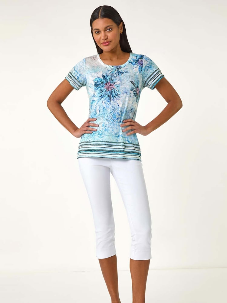 Camiseta elástica com estampa floral romana e contraste de diamantes - Imagem 1 de 5