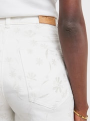 JD Williams White Floral Embroidered Denim Shorts - Image 3 of 4