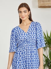 Vestido longo estampado Yumi com costas cruzadas - Imagem 3 de 5